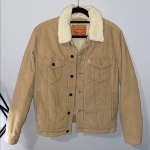 💛Levi’s Sherpa-Lined Corduroy Jacket💛